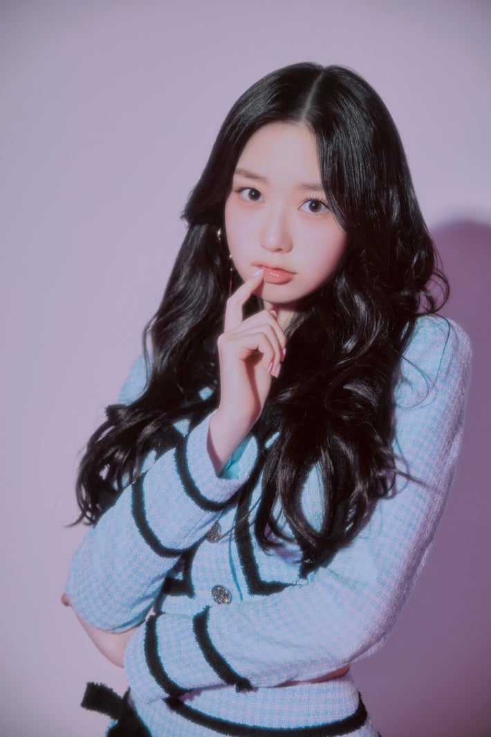 modelpress's tweet photo. 「PRODUCE 48」「ガルプラ」で話題
キム・ドア、8月28日に日本デビュー決定

イベント開催も発表✨️

🔻写真・イベント詳細はこちら
https://t.co/dkBwIPZkar

#KIMDOAH #キムドア #김도아 #ドアちゃん @cherrykimdoah @Kimdoah_jp https://t.co/ZOTjrGGCY8