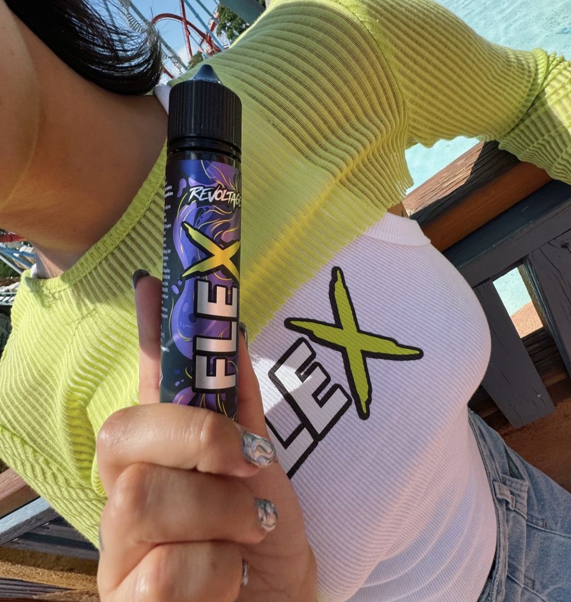 Revoltage_rocks's tweet photo. Monday - it's time to Flex😜
⚡️New amazing flavors⚡️
Overdosed Apple- juicy and fresh green apple🍏
Overdosed Grape - ripe and sweet grapes🍇
Which one will you choose?😋😤#flexeliquid #itstimetoflex #flex https://t.co/CFLNkCpRYt