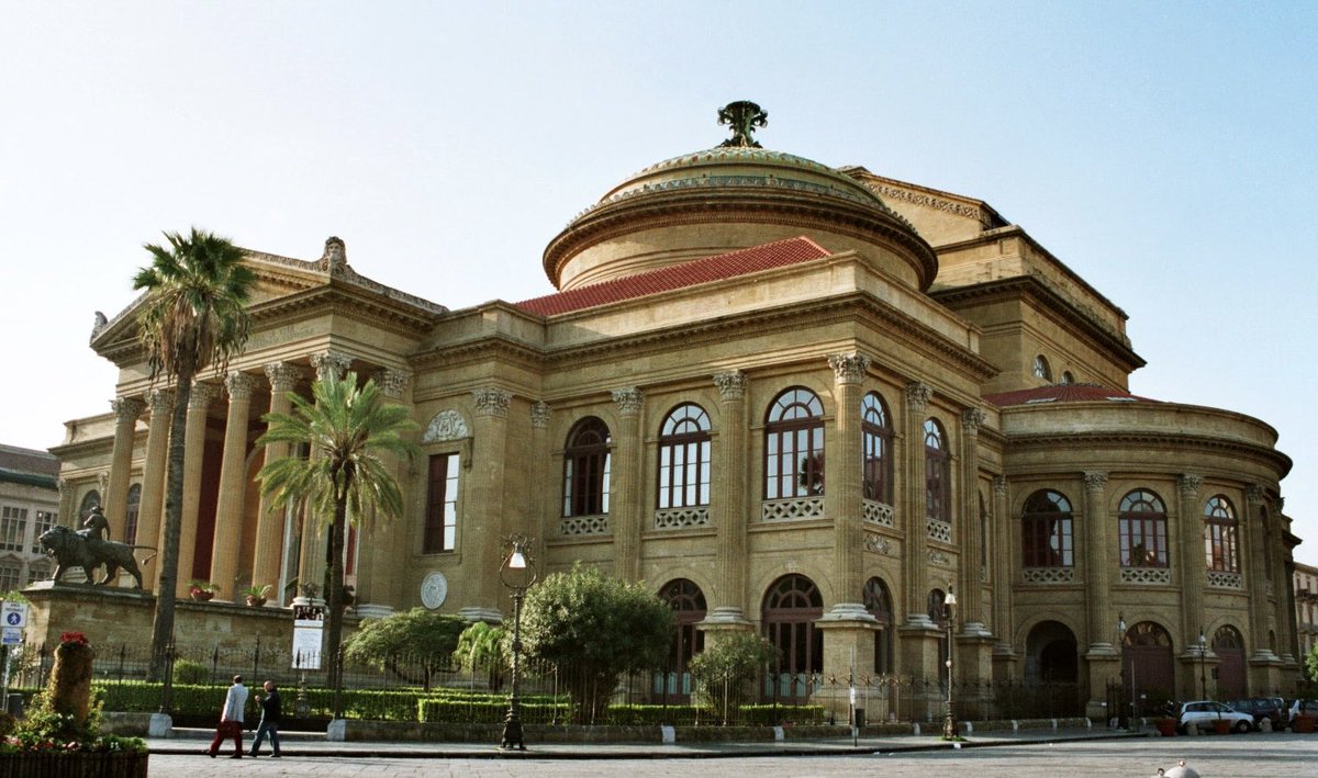 Opera with Opera News tweet media