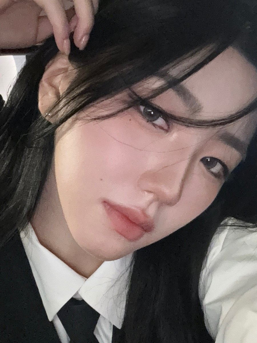 triplescosmos's tweet photo. ♪ The Raveonettes - She Owns the Streets
좀 더 가까이

#tripleS #트리플에스
#SoHyun #소현 https://t.co/9mofzoWuvf