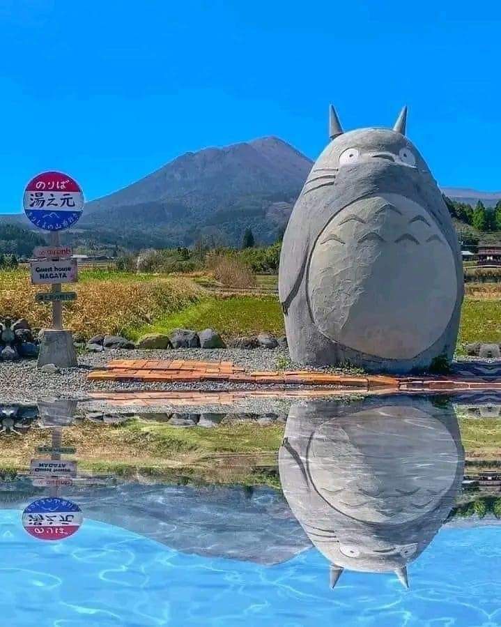 anime_'s tweet photo. A bus stop in Japan 🇯🇵 https://t.co/SQoPXl8Xaa
