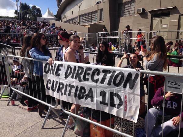 OneDirectionCwb's tweet image. Desde o início…. E para sempre! 💓 #14YearsOfOneDirection