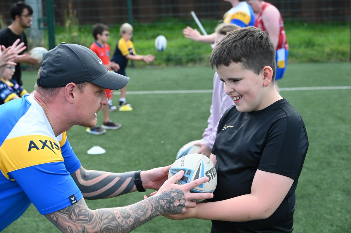 Leeds Rhinos Foundation (@rugbyleeds) on Twitter photo It was wonderful to have <a href="/BIDLeeds/">Leeds Sensory Services</a> join us for our Junior PDRL session last night!🏉
We hope to see some of you again very soon👋😁
Interested in getting involved?👇
📅 Mondays
📍 Bartercard Training Complex, Kirkstall
⏰ 5:30-6:30pm
✉ disability@leedsrhinosfoundation.org It was wonderful to have <a href="/BIDLeeds/">Leeds Sensory Services</a> join us for our Junior PDRL session last night!🏉
We hope to see some of you again very soon👋😁
Interested in getting involved?👇
📅 Mondays
📍 Bartercard Training Complex, Kirkstall
⏰ 5:30-6:30pm
✉ disability@leedsrhinosfoundation.org