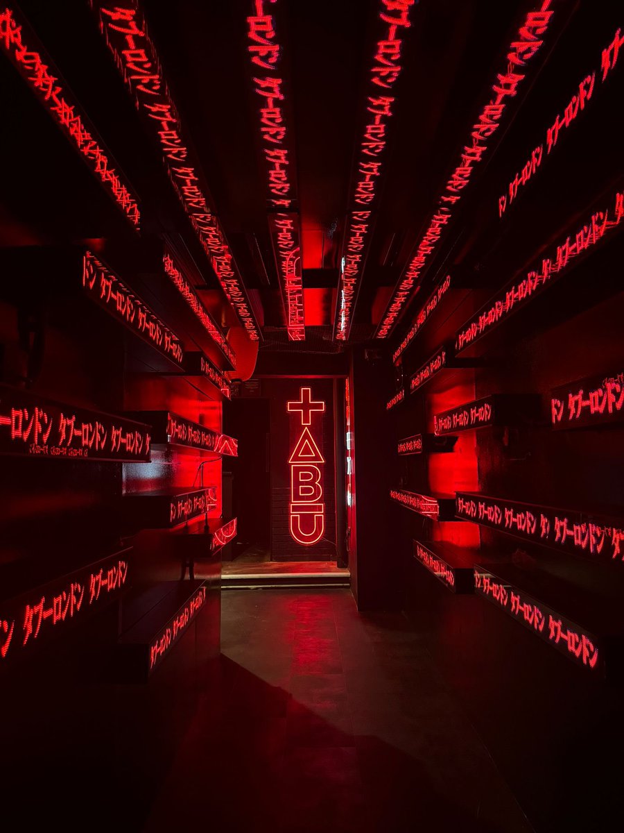 Dynamo LED Displays (💙,🧡) tweet media