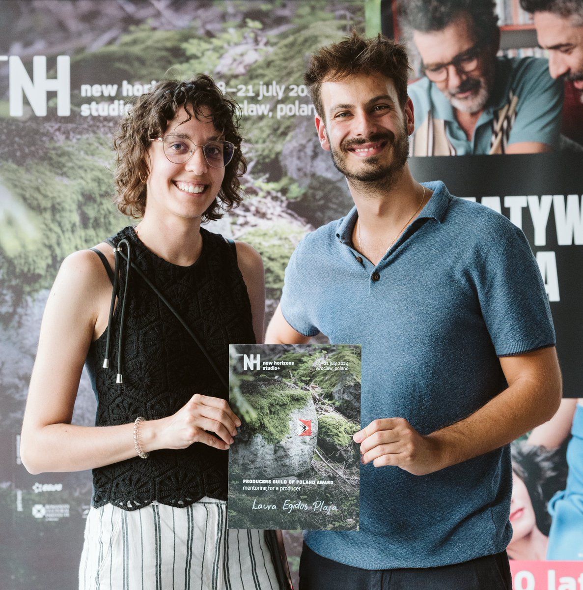 contraria. tweet media