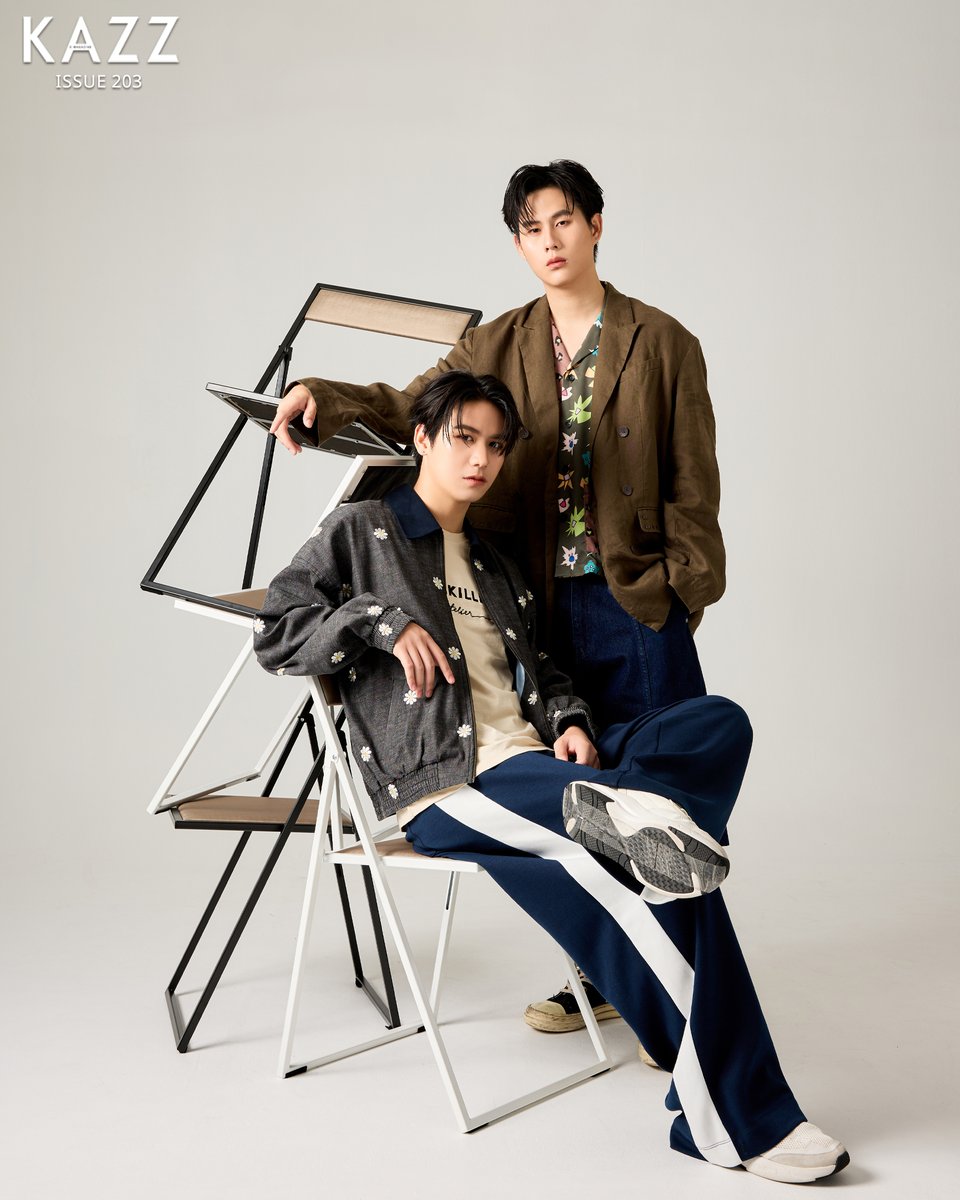 Kazzmagazine's tweet photo. #KAZZxWeAre

พาพี่คิวน้องเต้ยที่ทุกคนคิดถึงมาเจอกันบนปก KAZZ MAGAZINE issue.203 พบกับความเท่ของสองหนุ่ม 'วินนี่ - สตางค์' ได้แล้วตอนนี้ พรีออเดอร์ด่วน! 🤎

➖ พรีออเดอร์ : https://t.co/Pb7lEvYCuS
➖ Foreigners :  https://t.co/sWZKesNQsX

#KAZZMAGAZINE #WinnySatang #วินนี่สตางค์ https://t.co/GPq0lRtoAY