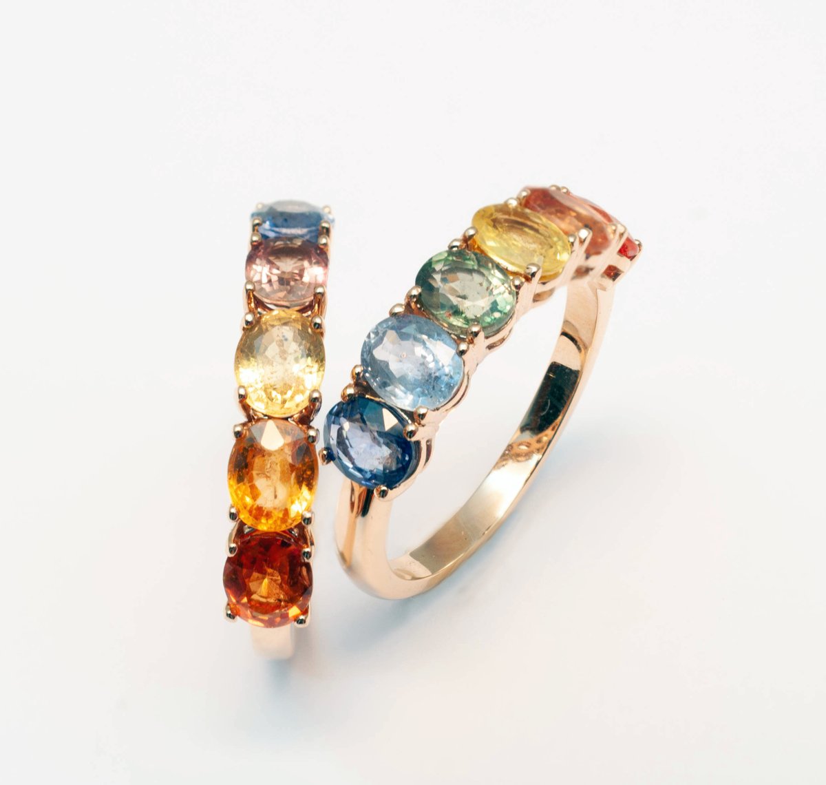 jordanjoyeros's tweet photo. Summer colors, Ella se merece los colores más bonitos del verano
#JordanJoyeros #diseñadores #Joyería #fabricantes #gemologos #sortijas #rings #ororosa #pinkgold #zafiroscolores #zafiroazul #zafiroamarillo #zafiroverde #zafironaranja
https://t.co/EjnBiZ4rg7 https://t.co/xEzInwsujY