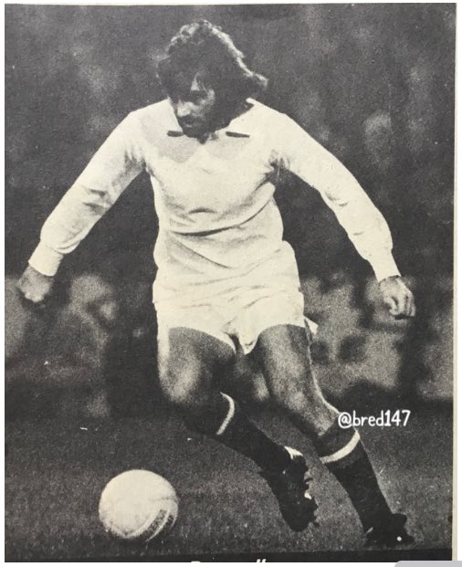 Bred147's tweet image. George Best in full flight. #mufc