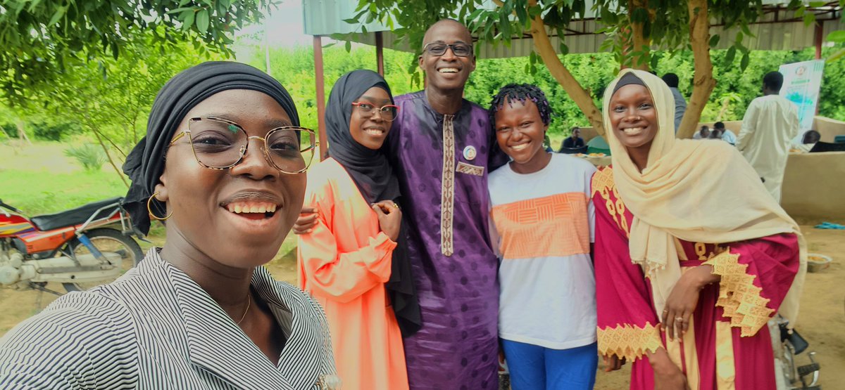 Nous avons lancé hier 20 Juillet 2024, le programme café environnement de Youth Volunteers Chad Act4SDG à Klessoum.

Un programme dont je suis le 𝗠𝗮𝗻𝗮𝗴𝗲𝗿 𝗽𝗿𝗼𝗴𝗿𝗮𝗺. Il  est un espace de discussion des jeunes sur les questions de l'environnement, changement climatique.