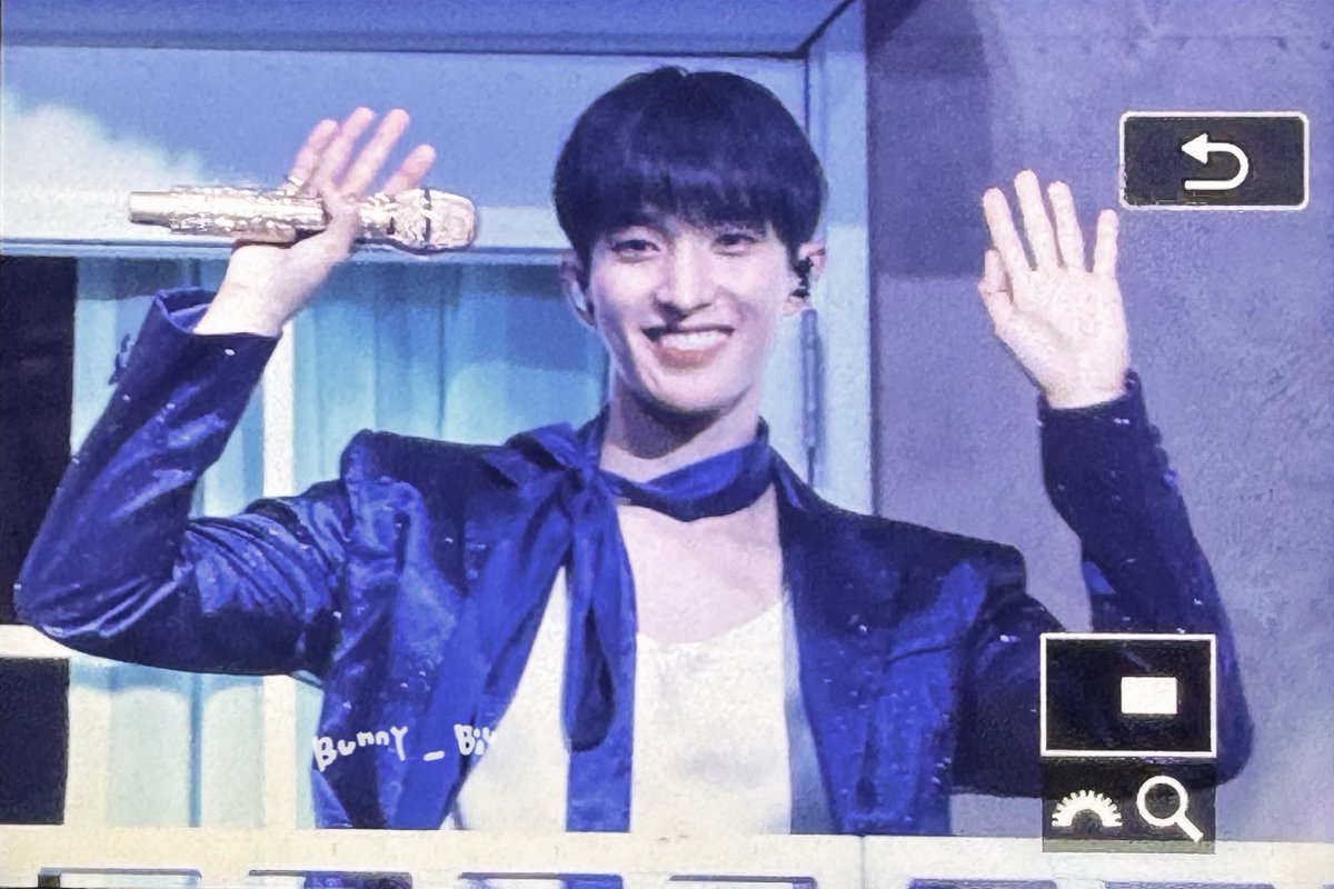 240723 캐럿랜드
왕자님!!

#세븐틴     #도겸 #이석민 #ドギョム
#SEVENTEEN     #DOKYEOM