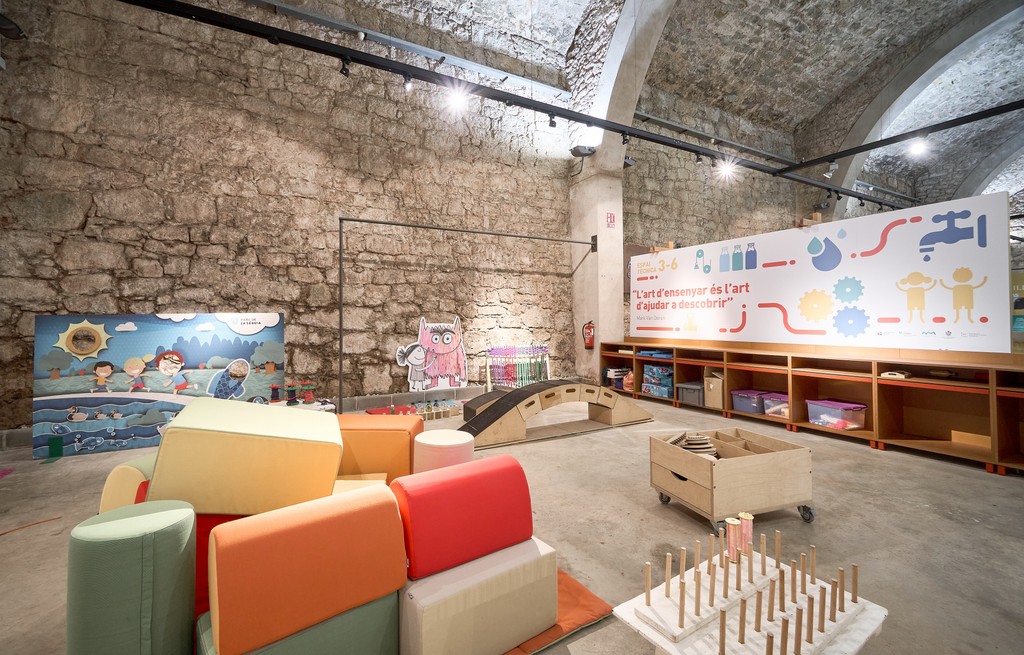 parcdelasequia's tweet photo. 💡Coneixes l’espai Tècnica 3-6 del Museu?
Es tracta d’una activitat d’experimentació de la tècnica per a infants de 3 a 6 anys on podran interactuar amb diferents materials.
Més informació a través de la web o al 93 877 22 31 📞
#experimentacio #descoberta #infantil #museu https://t.co/I01sX5fsdP