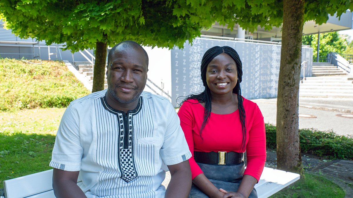 Bielefeld University (@unibielefeld) on Twitter photo Dr. Almamy Sylla (Mali) und Dr. Deborah Bunmi Ojo (Nigeria) arbeiten als Norbert-Elias-Stipendiat*innen in der Forschungsgruppe „Internalizing Borders: The Social and Normative Consequences of the European Border Regime” am <a href="/ZiF_Bi/">ZiF</a> <a href="/unibielefeld/">Bielefeld University</a>: aktuell.uni-bielefeld.de/2024/07/18/gre… Dr. Almamy Sylla (Mali) und Dr. Deborah Bunmi Ojo (Nigeria) arbeiten als Norbert-Elias-Stipendiat*innen in der Forschungsgruppe „Internalizing Borders: The Social and Normative Consequences of the European Border Regime” am <a href="/ZiF_Bi/">ZiF</a> <a href="/unibielefeld/">Bielefeld University</a>: aktuell.uni-bielefeld.de/2024/07/18/gre…