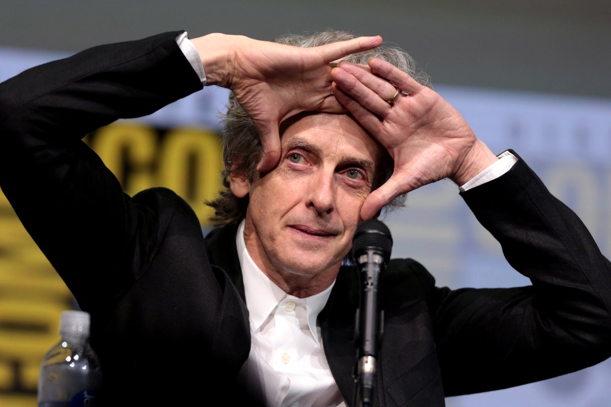 brinatello's tweet image. A beautiful and amazing question was asked about Peter's most iconic moment. He said it had to be his cameo in the "The Day of the Doctor." @Comic_Con #SDCC2017 #DoctorWho #PeterCapaldi #TwelfthDoctor #StevenMoffat @Pearlie_mack @RealMattLucas @MichelleGomez @Markgatiss