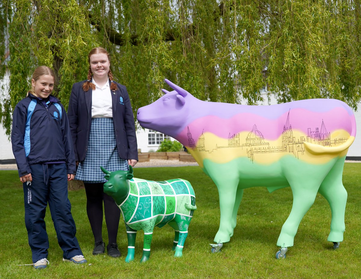 Cranford_Sch's tweet image. Congratulations to Phoebe and Isla. Their spectacular oxen are now live and ready to dazzle at Oxtrail 2024, the biggest public art event in Oxford! Well done, girls, on this incredible achievement! 
#Oxtrail2024 #CranfordSenior #CranfordChallenge #CranfordSnrArt
