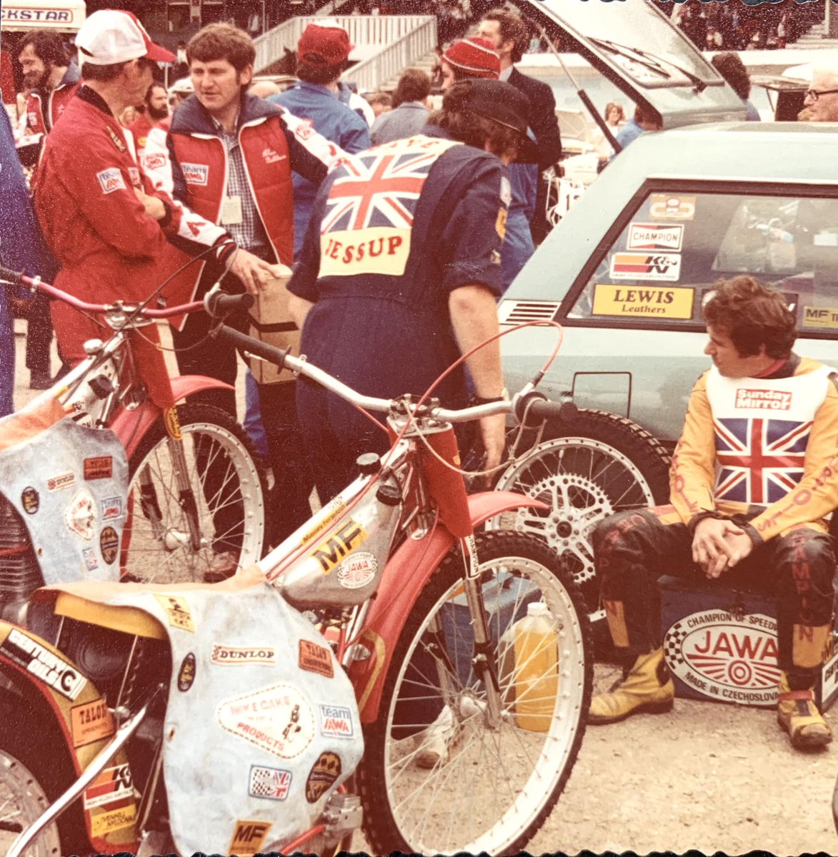 Upright Speedway  tweet media