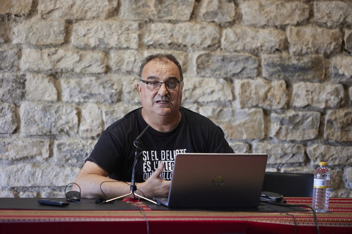 Conferencia de Josep Vicent Frechina sobre las danzas del Sexenni de Morella.  Además contamos con la participación de José Vicente Castel y Philip Nicolás Frounza, de Gaiteros de Morella.

<a href="/ajmorella/">Ajuntament de Morella</a> | @acecultura | <a href="/FestClasica/">FestClásica</a>