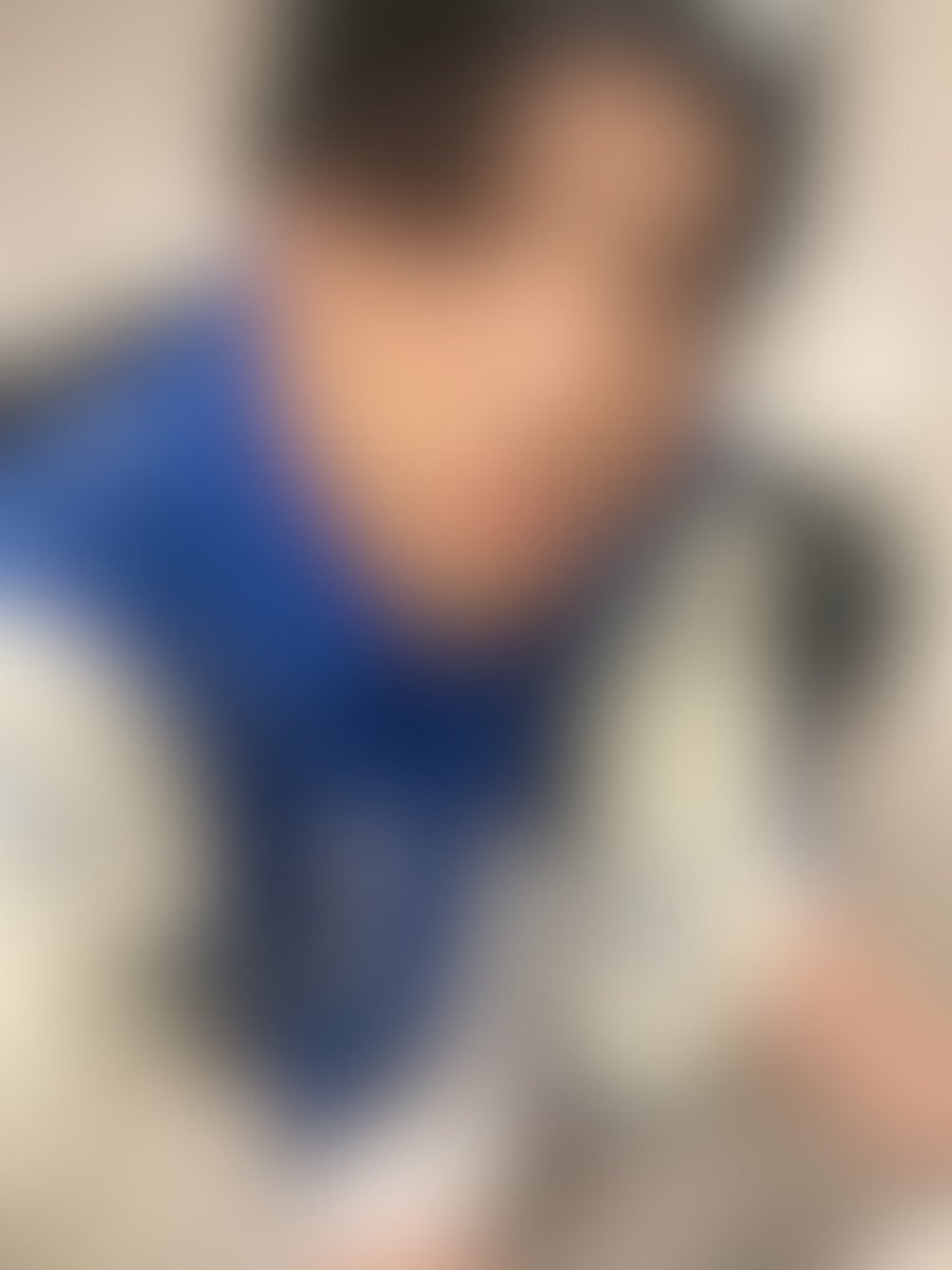 🔒 ASSIGNMENT NO. 2

Another selca from our bunso?!

Bes! We need your help again! We need 35 likes, 35 retweets, and 50 comments to unlock this Alex selca! Kaya ba bes? 🐱

ALEX I LUV U 
#AJAA_BesILuvU
#AJAA_COMEBACK
#AJAA <a href="/AJAAofc/">AJAA</a>