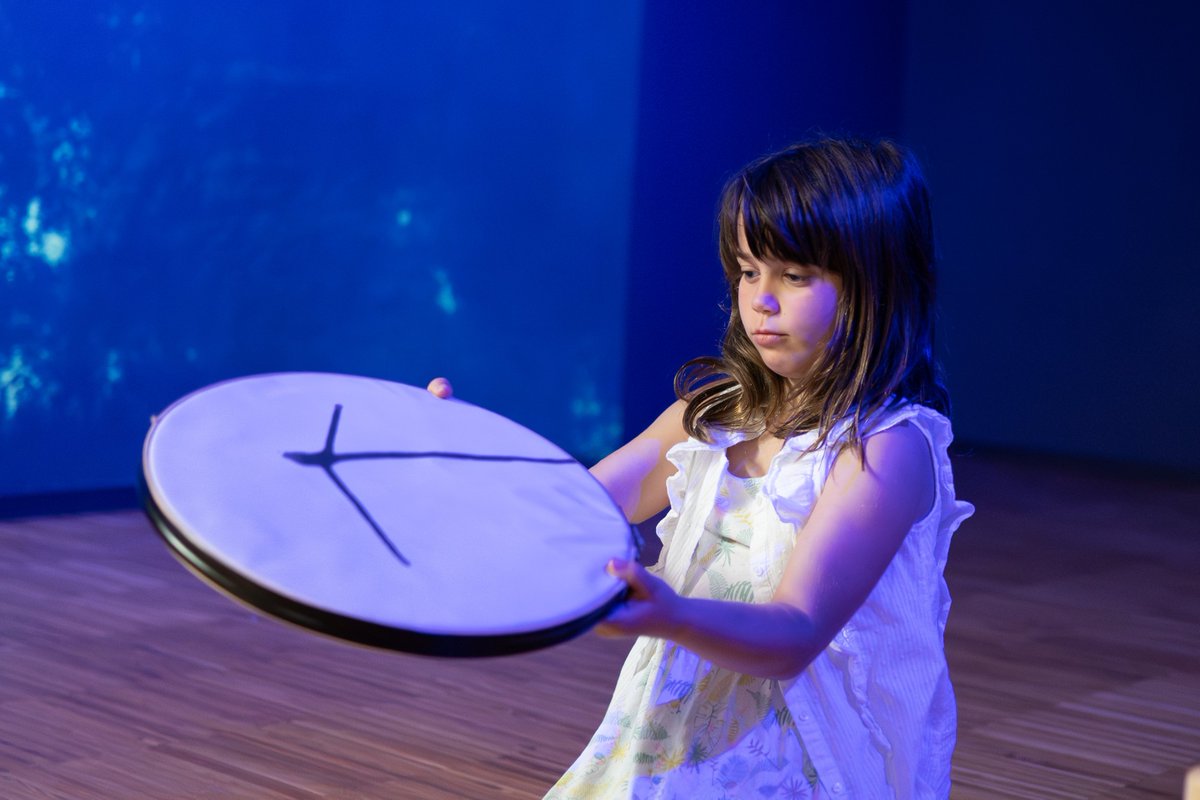 Museu_Terra's tweet photo. 💧 Activitat familiar | L'aigua en joc

💦 Aquest agost, apunteu-vos a descobrir el poder i el valor de l’aigua en família!

📅 10 i 16 d’agost
🕐 11 h
🎟️ 5€

Recorrerem les sales del Museu per veure quin ús en feien els nostres besavis i quin ús en fem ara nosaltres.

 + info i inscripcions👇
https://t.co/0GqsUIgnRM