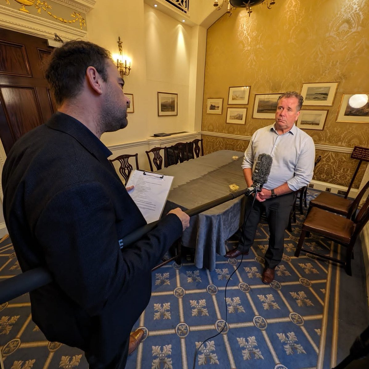 Boxset Media tweet media