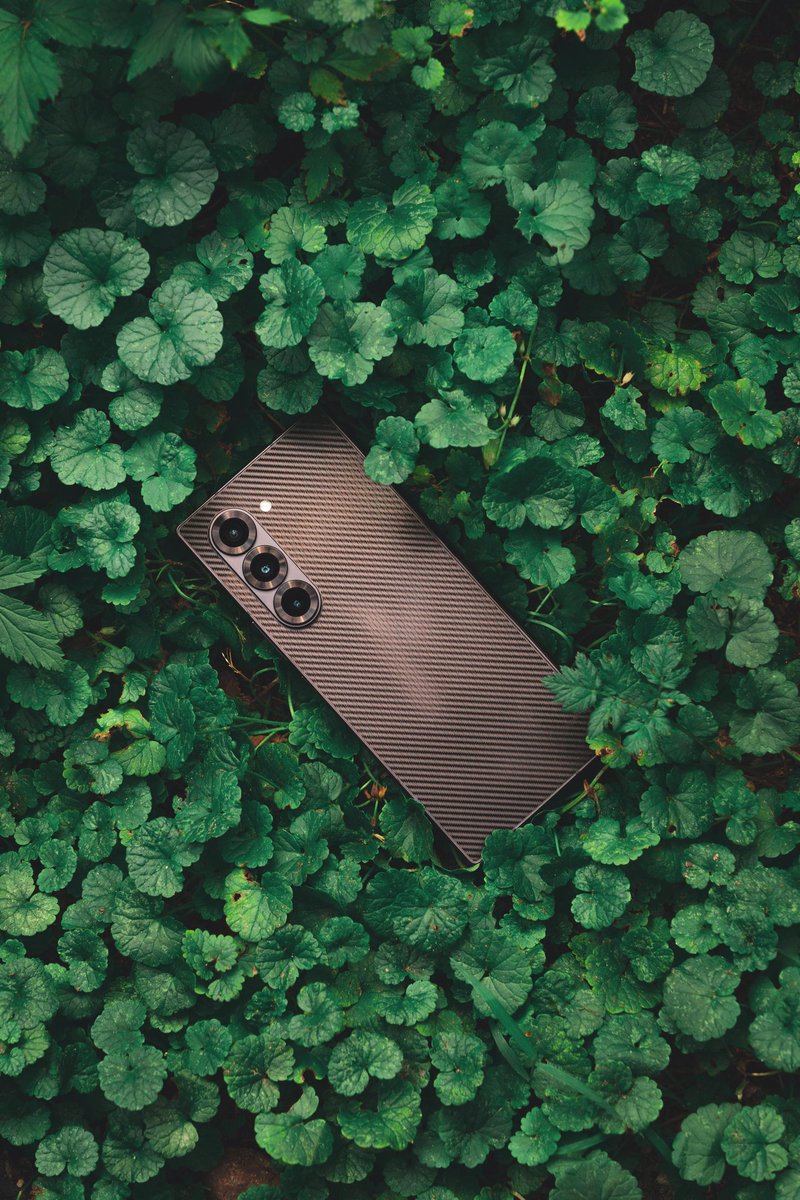 HimanshiTech's tweet image. #Samsung #GalaxyFold #photography