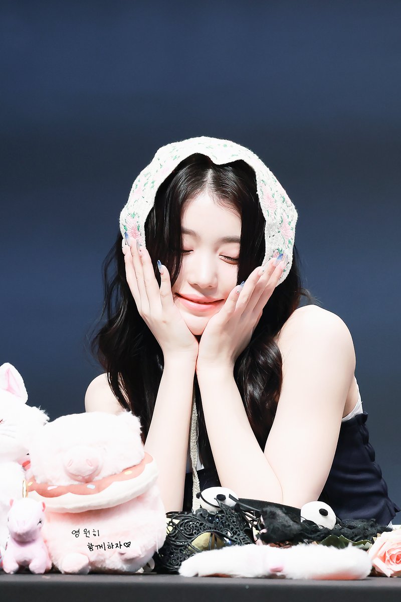 Shineting1112's tweet image. #션샤오팅 #심소정 #Xiaoting
#Kep1er #케플러
#팅이두찰칵

2024.06.09 사웨