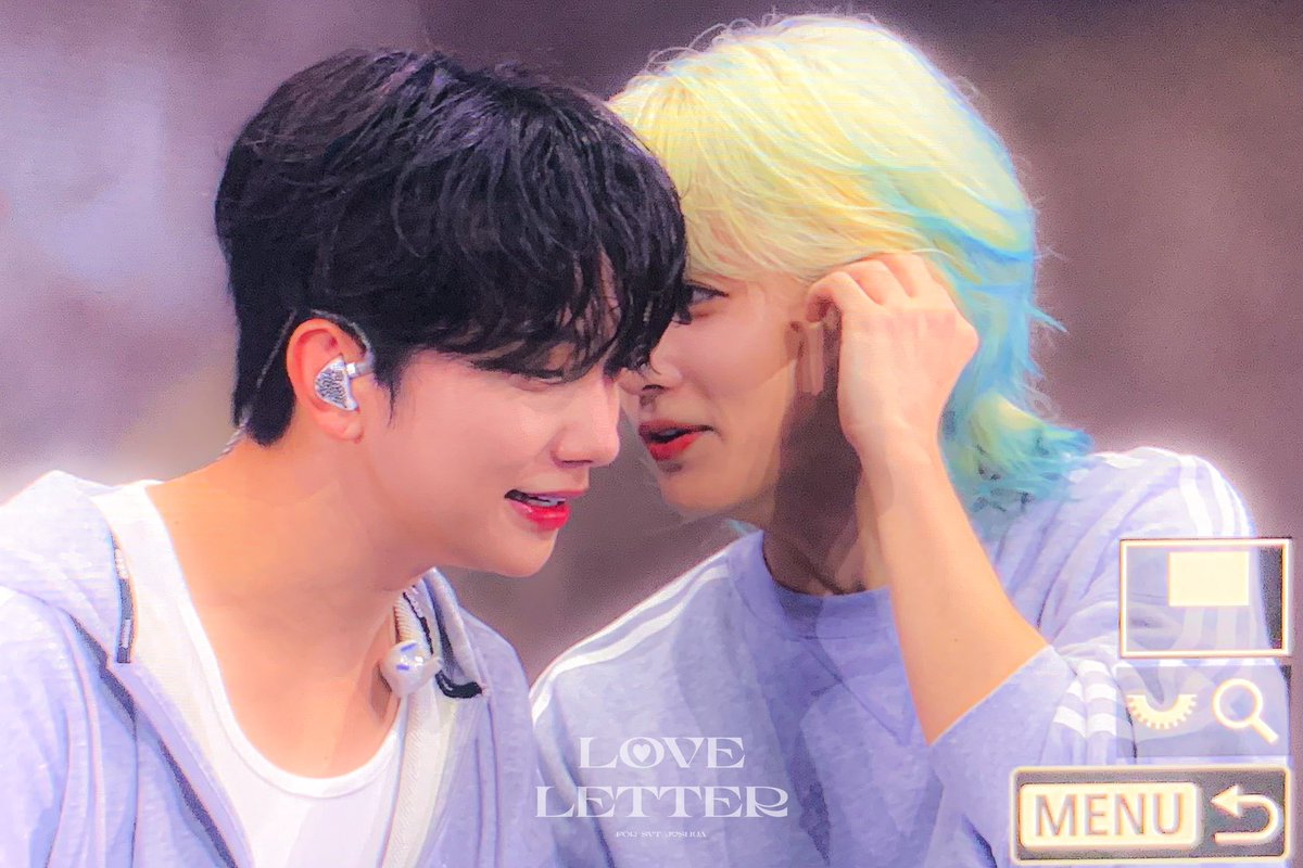 얘들아 이게 무슨 장면인 줄 알아...?........
조슈지가 뷰몬 음 원래 뭐냐고 정아니한테 배우는 장면임
그니까 
...
지금....
그 달달한 노래를 
조슈지만을 위해 윤정안이 불러주고 잇는거라고
귓속말로...
홍윤이 왜 이래