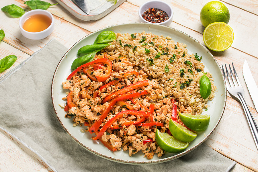 AlternaSweet's tweet photo. Keto Thai Turkey Stir Fry https://t.co/AGQsG8wkgW https://t.co/JjtNl93UYA