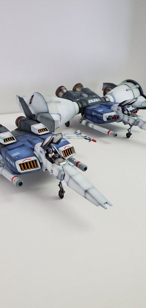 パーツ数1252を誇るPG GP01を全塗装した結果がこれなんです。 1つの