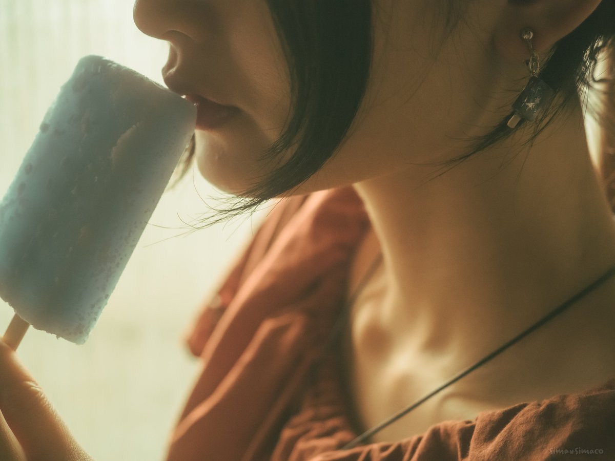 sima_simaco's tweet photo. アイス×アイス×アイス×アイス🍧

#被写体募集 #ポートレートモデル募集 #作品撮り https://t.co/OLLnyZMt3l