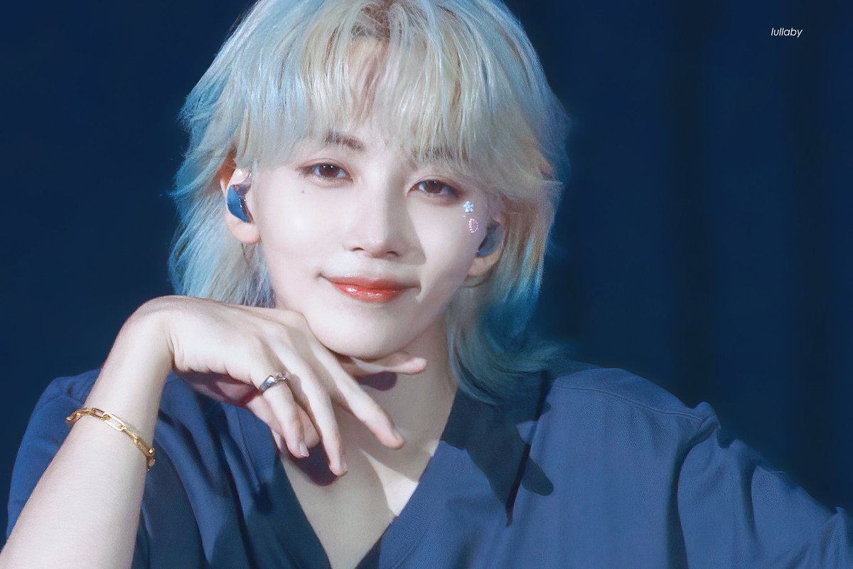 "가엾게도, 못생겼구나."