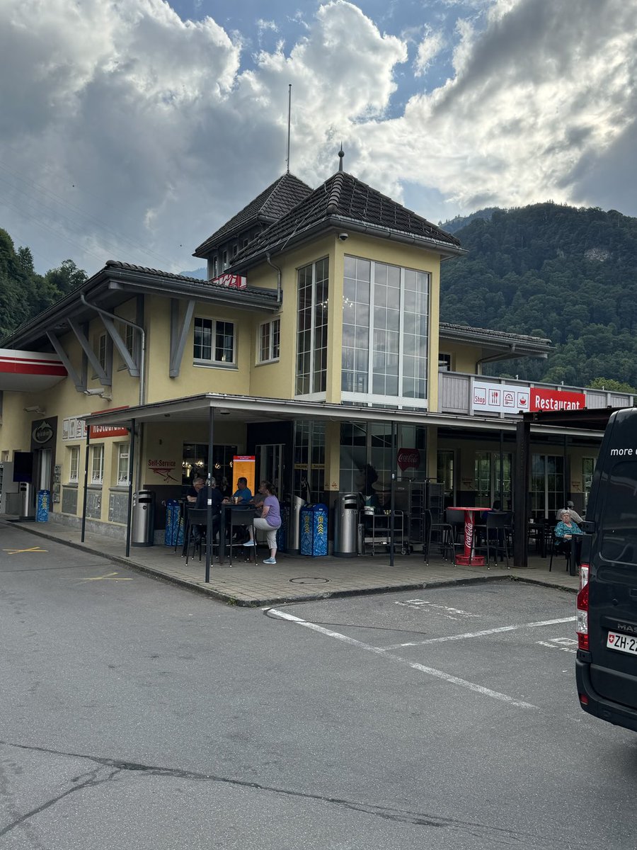 Tappa intermedia verso Thun,forza Lugano🤍🖤!