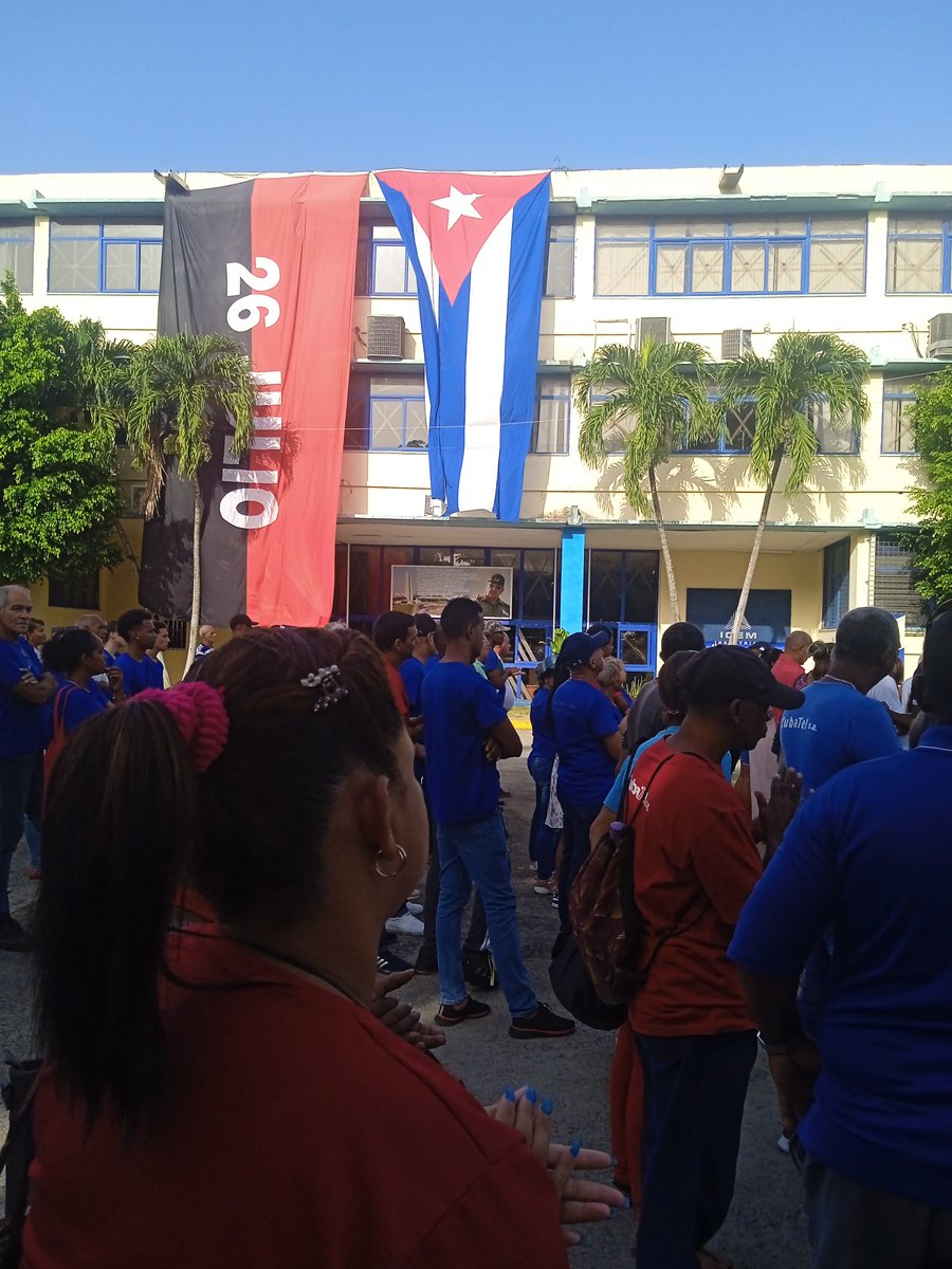 Acto realizado en nuestro municipio en saludo al 26 de Julio día de la rebeldía nacional,nuestra Dirección General de Salud presente.
<a href="/DPSHabana/">Dirección General de Salud La Habana</a> 
<a href="/gobhabana/">Gobierno La Habana</a> 
<a href="/JuanArielReyes3/">Juan Ariel Reyes Lara</a> 
<a href="/ErnestoZayasHe4/">Ernesto Zayas Hernández</a> 
#LaHabanaViveEnMi 
#LaHabanaEsSalud
