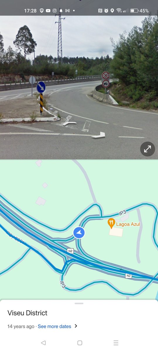 DiogoMiro's tweet photo. @mandelbrota @jjleiria Essa foto diz que é "proibido" andar com a bicicleta no passeio. Se seguires a estrada vais dar á entrada para os carros na ip3 sem nenhum sinal de via reservada https://t.co/3EhflVTUHk