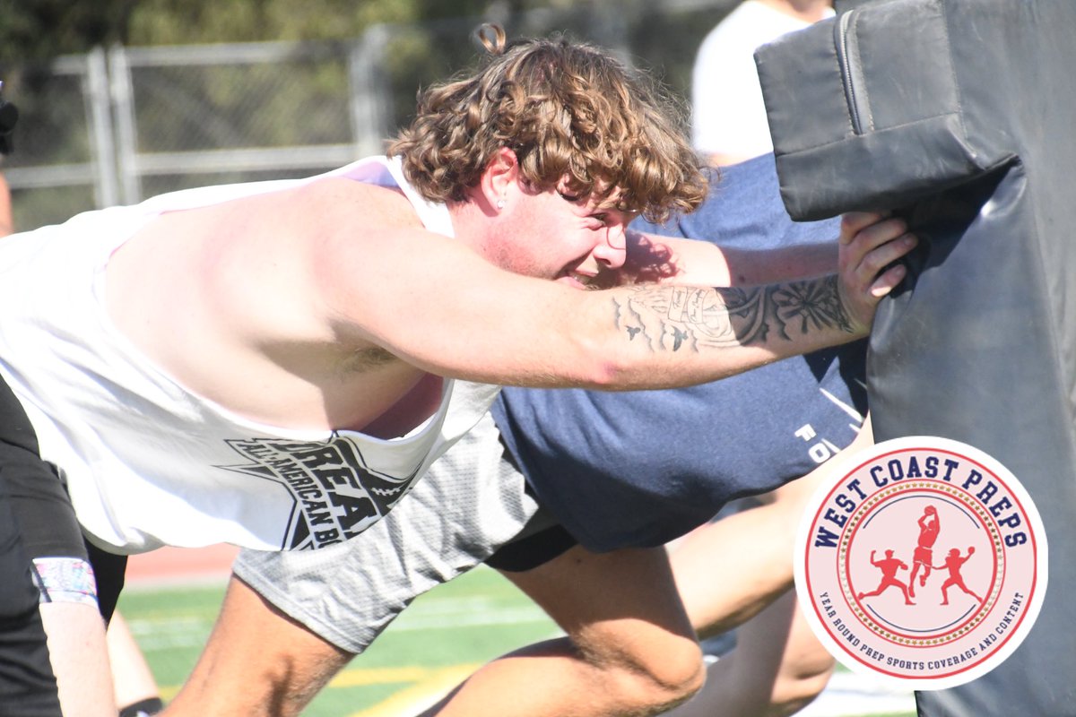 WCPSacramento's tweet photo. Run the football ‼️

Union Mine embraces its blue collar culture in every sense. And its identity is leading to some big success. 

We’ve got takeaways, notes + players to watch from Monday’s 🏈 practice. 

Story: https://t.co/9bJqnTaHEz https://t.co/TaMC8z84Yh