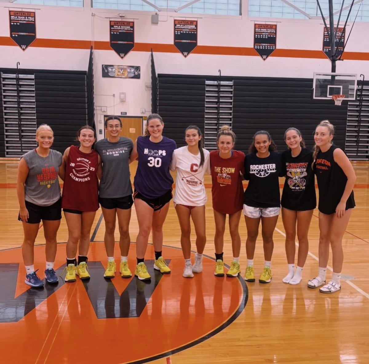 MacyFalk's tweet photo. Thank you @syracuseroyals for an amazing AAU season. Gonna miss it. https://t.co/hI07LiYotS