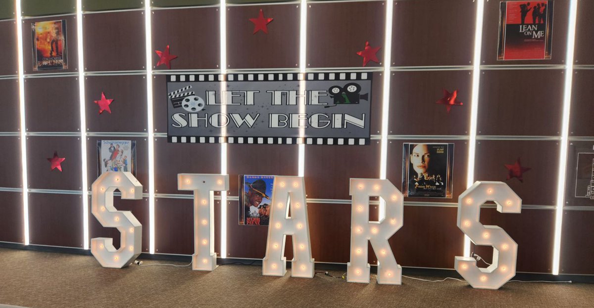 MatturroMEd's tweet photo. We are ready to #SettheStageforSuccess @AliefISD Leadership Conference. @dtwong1997 #LightsCameraLearn https://t.co/1W2K20hwvQ
