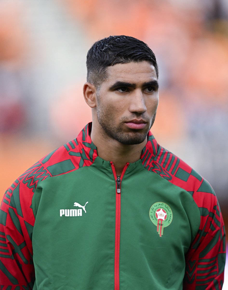 _BeFootball's tweet photo. 🚨 𝗟𝗲 𝗽𝗿𝗲𝗺𝗶𝗲𝗿 𝗖𝗛𝗢𝗖 𝗱𝗲 𝗰𝗲𝘀 𝗝𝗢 𝗱𝗲 𝗳𝗼𝗼𝘁, 𝗰’𝗲𝘀𝘁 𝗱𝗲𝗺𝗮𝗶𝗻 𝗮̀ 𝟭𝟱:𝟬𝟬 🏆💥 :

MAROC 🇲🇦 ✖️ 🇦🇷 ARGENTINE

ACHRAF HAKIMI ✖️JULIÁN ÁLVAREZ

𝗖̧𝗮 𝘃𝗮 𝗯𝗮𝗿𝗱𝗲𝗿. https://t.co/lpzJBkpyuy