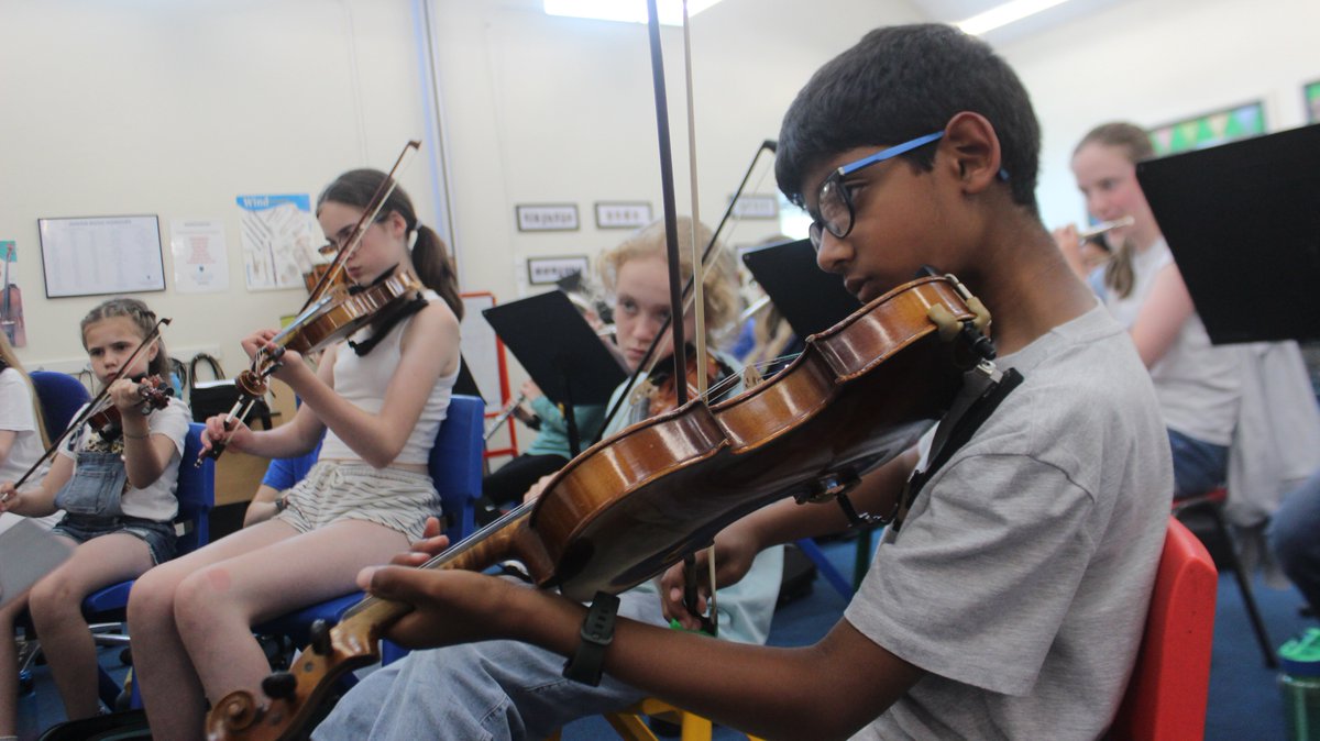 The Music Makers tweet media