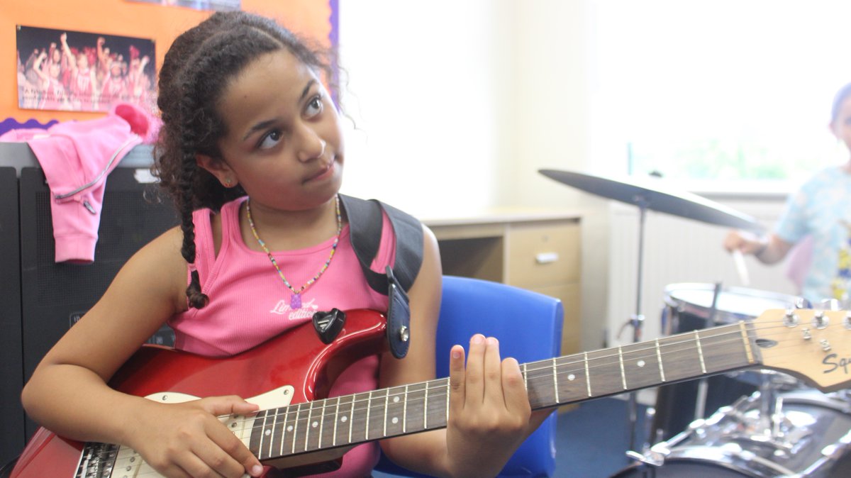 The Music Makers tweet media