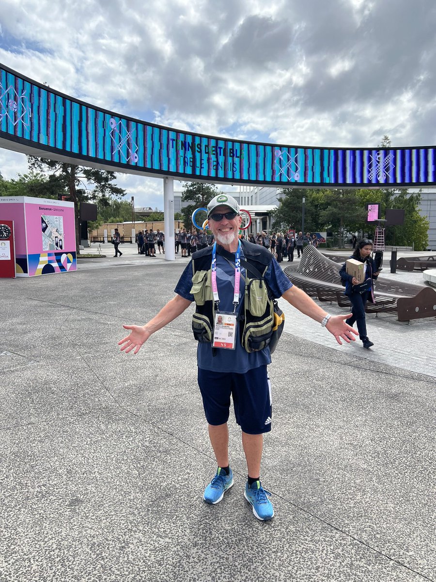 96 00 02 04 08 12 16 18 21 og nu 24. Jow, den er sgu god nok. OL nummer 10 venter. Bliver det min sidste tur i den olympiske centrifuge? Muligvis. Men i så fald kunne det være et passende punktum at tale to sæt danske medaljer i håndbold over målstregen.  #Jubilæum