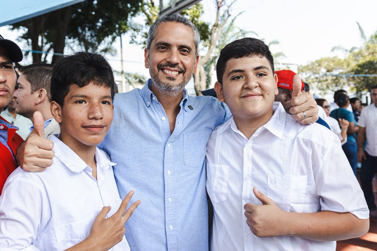 Raúl Chávez tweet media