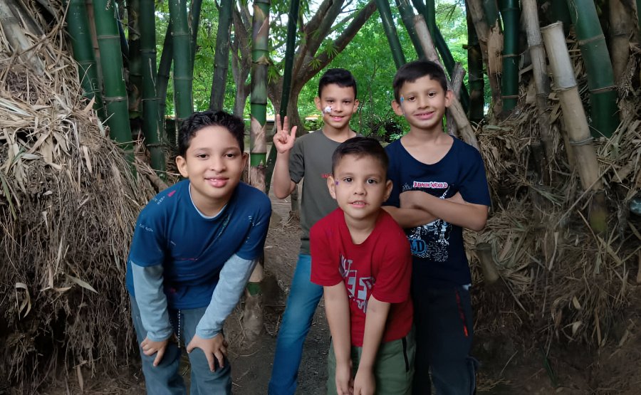 #Infocentro 📢 Fundación Infocentro Carabobo celebra a lo grande el Día del Niño en el Parque Fernando Peñalver.

Leer más: 👉 n9.cl/xyz4cr

#AfirmativosYPaLante
#CienciaParaLaVida
#InfocentroAlDía