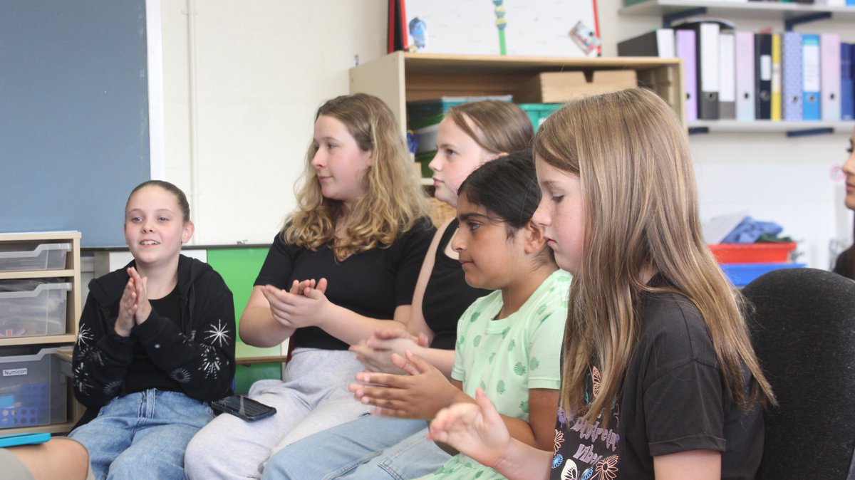 The Music Makers tweet media