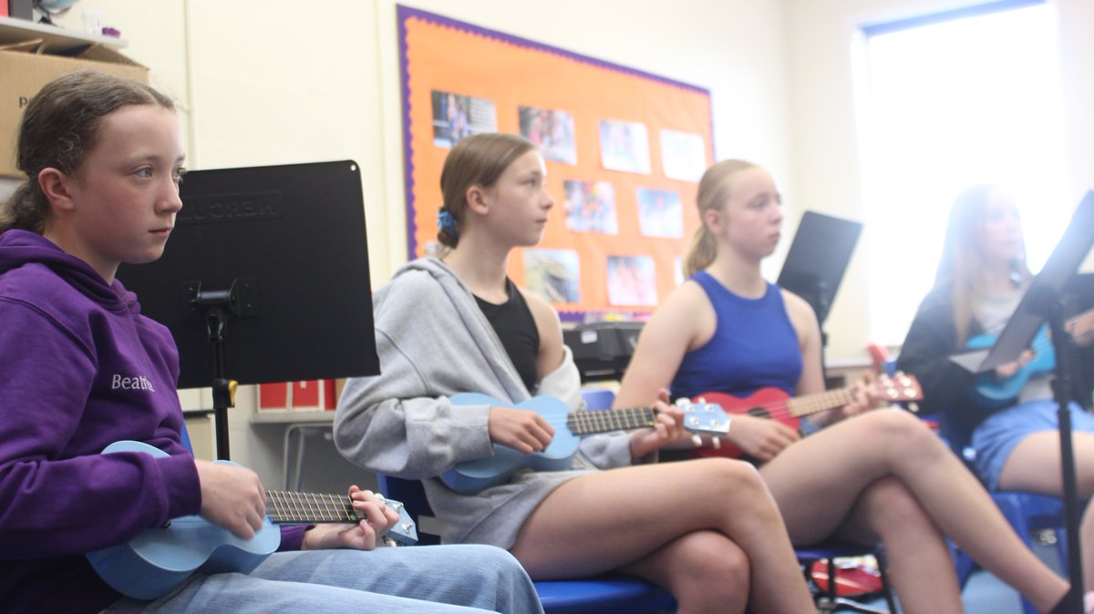 The Music Makers tweet media