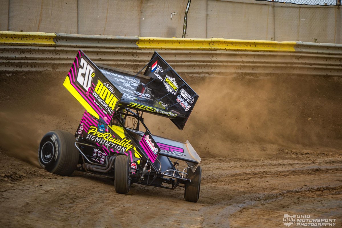 Race day for Cody Bova/<a href="/codybracing/">Cody Bova</a> with <a href="/HighLimitRacing/">High Limit Racing</a> at <a href="/Lernerville/">Lernerville Speedway</a> for the $25,000 to win, Don Martin Memorial Silver Cup.  Good luck 20B! 🏁

📸Ohio Motorsport Photography