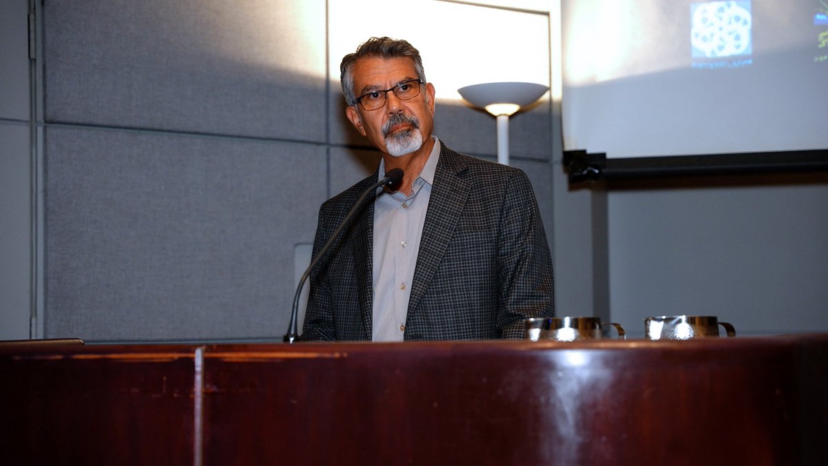 SFUWLL's tweet photo. Last Saturday, WLL co-sponsored an event titled: And the Sun Does not Perish,  celebrating the work of Wasef Bakhtari, esteemed poet and intellectual of the Persian language. The evening program,  included recitation of poetry, keynote speech, live panel discussion and music. https://t.co/c0ySMTb9Cx
