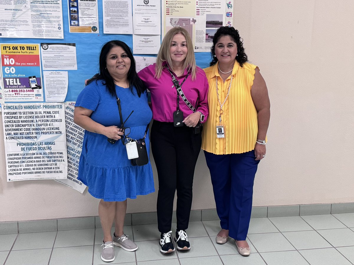 SanElizarioISD's tweet photo. Welcome back, Borrego Elementary teachers and students! 🎉📚 Let’s make this school year amazing. Remember, #RamsRock! Here’s to a year full of learning, fun, and success! #BackToSchool #CommitmentValorYCorazon https://t.co/jrWh5ZETXD