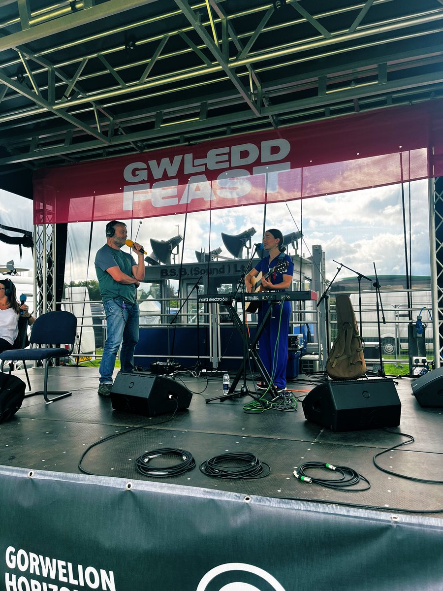 Horizons / Gorwelion (@horizonscymru) on Twitter photo ๐ด๓ ง๓ ข๓ ท๓ ฌ๓ ณ๓ ฟ๐ <a href="/royalwelshshow/">Royal Welsh Agricultural Society</a> Day 2 / Diwrnod 2
๐ท <a href="/maredwilliams97/">Mared Williams</a> <a href="/mali_haf/">Mali Hรขf</a> @Tudur ๐ด๓ ง๓ ข๓ ท๓ ฌ๓ ณ๓ ฟ๐ <a href="/royalwelshshow/">Royal Welsh Agricultural Society</a> Day 2 / Diwrnod 2
๐ท <a href="/maredwilliams97/">Mared Williams</a> <a href="/mali_haf/">Mali Hรขf</a> @Tudur