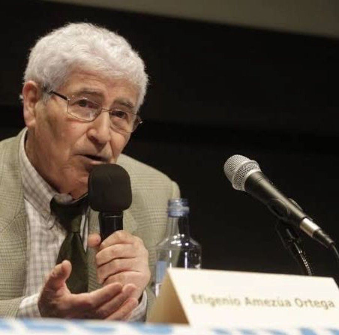 miguelvagalume's tweet image. Gracias infinitas 🙏 por haber puesto el amor en el centro de nuestro estudio y nuestras vidas 

Efigenio Amezua 1941-2024

Fuente de la imagen: Efigenio Amezúa en la inauguracion da Semana Galega de Filosofia en @elprogreso_Lugo