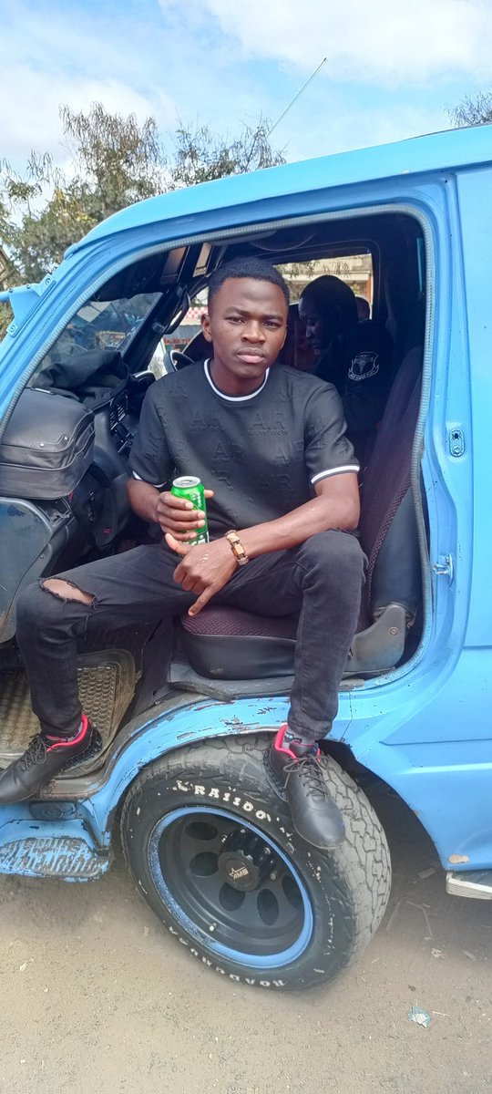 Malema was arrested today he last location was on msa rd
Kindly share and repost
<a href="/FaithOdhiambo8/">Faith Odhiambo</a> <a href="/Honeyfarsafi/">Hanifa 🇵🇸 🇸🇩 🇨🇩 🇰🇪</a> <a href="/Kimuzi_/">Kimuzi</a> dont forget this guy.